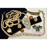 A SMALL QUANTITY OF JEWELLERY, to include a graduated double strand cultured pearl necklace,