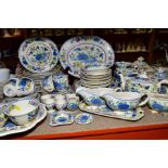 A QUANTITY OF MASONS REGENCY PATTERN DINNER AND TEA WARES, including an oval meat platter, an open