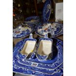A SMALL GROUP OF BURLEIGH WARE WILLOW PATTERN BLUE AND WHITE DINNER WARES, comprising a graduated
