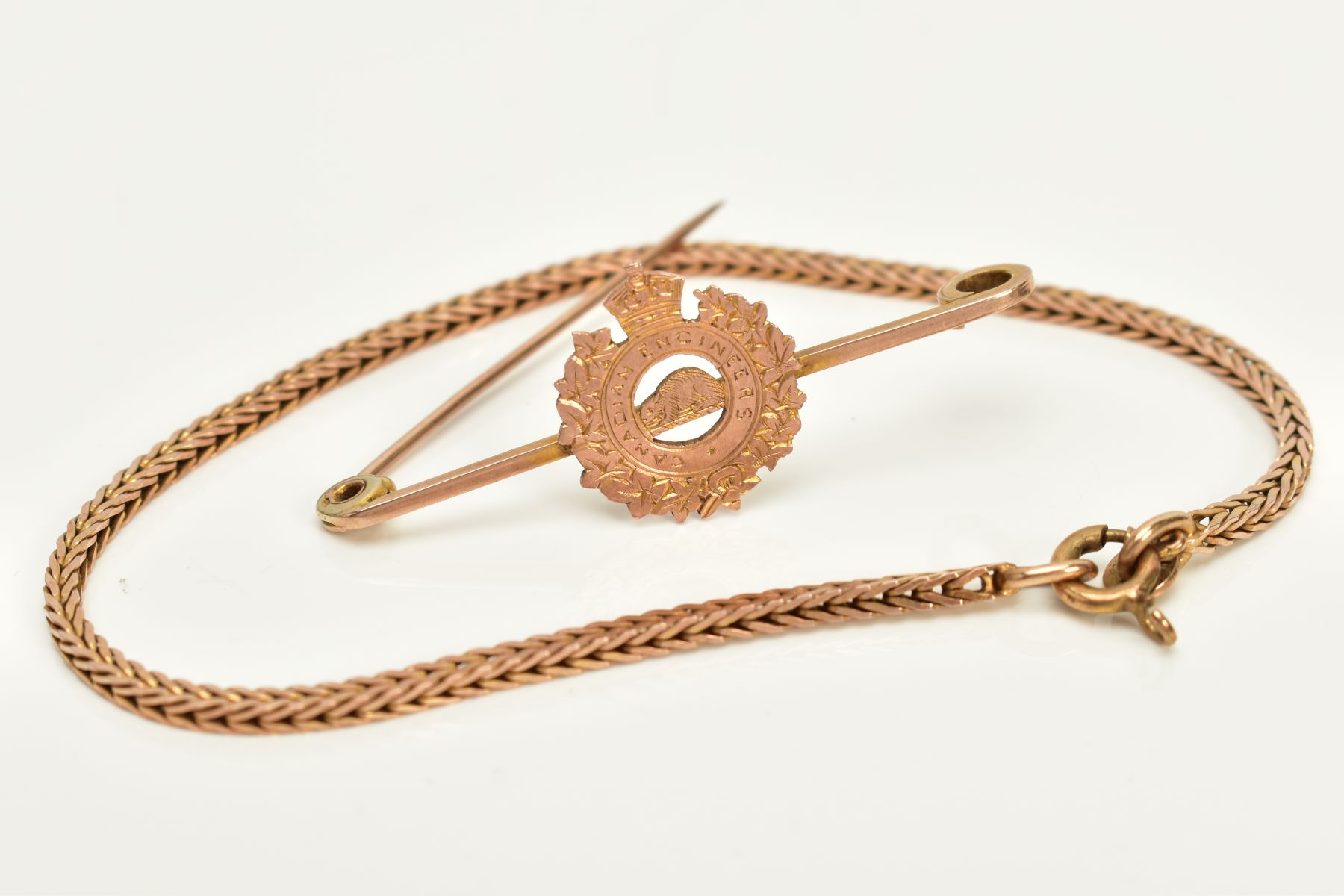 A 9CT GOLD BRACELET AND BAR BROOCH, the box snake chain bracelet, spring clasp, London 9ct gold