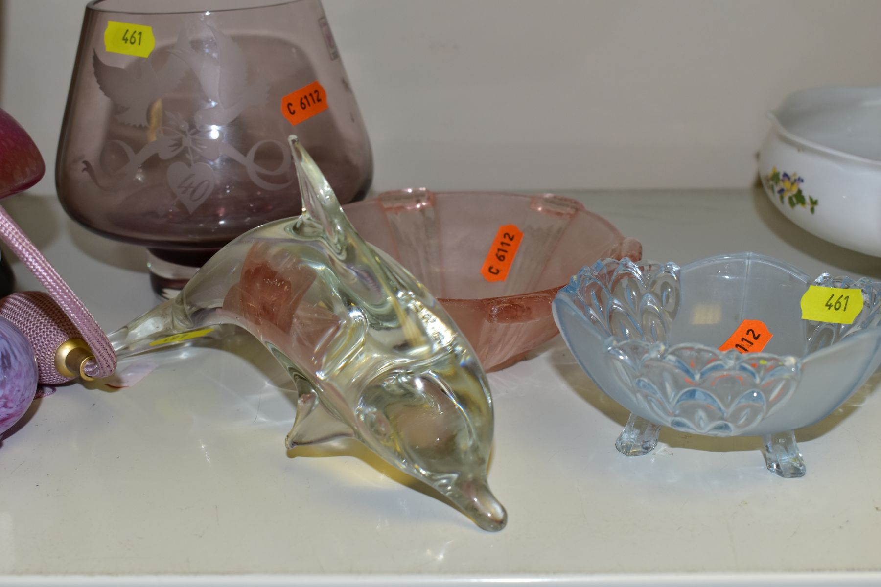 A SMALL GROUP OF COLOURED GLASSWARE, including a Swedish 'Grana Glas' cat, (sd to tail), an Adrian - Image 3 of 5