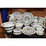 ROYAL DOULTON BRAMBLY HEDGE 'SUMMER' TRINKETS, PLATES, VASES, TABLEWARES, etc, to include covered
