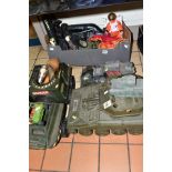 A QUANTITY OF ASSORTED ACTION MAN FIGURES, EQUIPMENT, ACCESSORIES AND VEHICLES, to include red devil