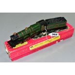 A BOXED HORNBY DUBLO THREE RAIL CASTLE CLASS LOCOMOTIVE, 'Bristol Castle' No 7013, B.R. green livery