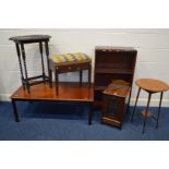 AN EDWARDIAN ART NOUVEAU MAHOGANY PURDONIUM, together with a circular oak occasional table, barley