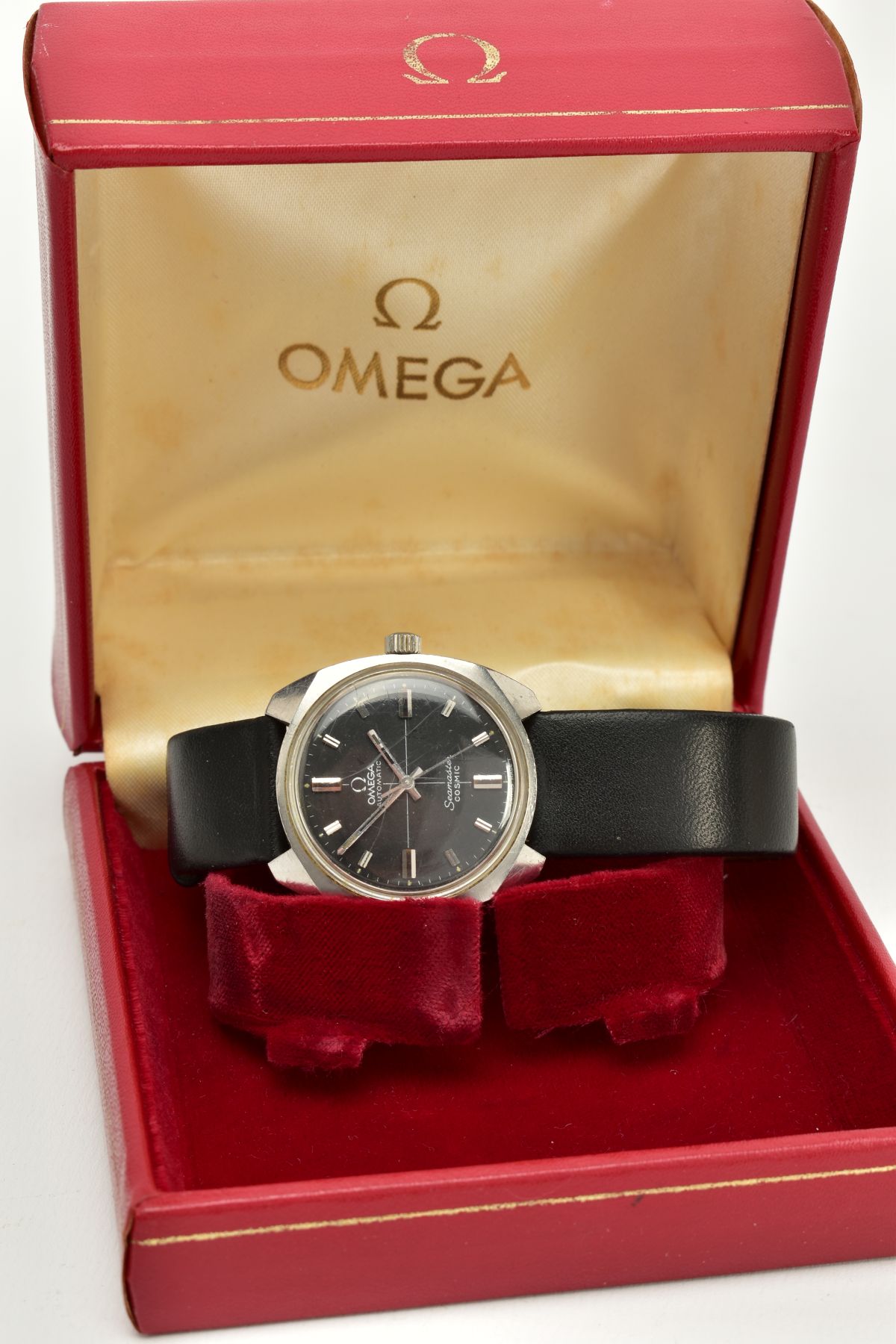 A GENTS OMEGA AUTOMATIC SEAMASTER COSMIC WRISTWATCH, black dial, baton markers, silver coloured - Bild 6 aus 6