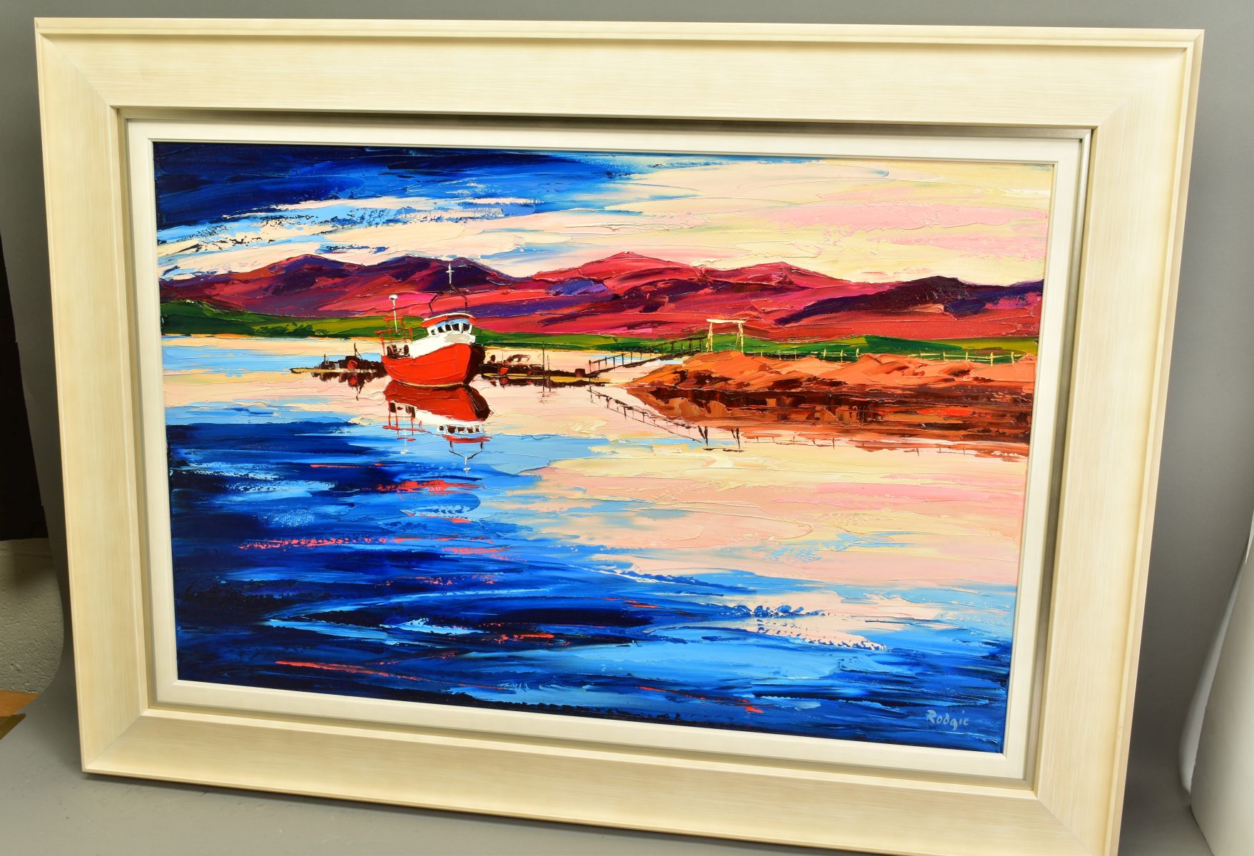 LYNN RODGIE (BRITISH CONTEMPORARY), 'Evening Sky', a sunset over a beach and fishing boat, signed - Image 7 of 7