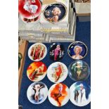 A SET OF TWELVE BOXED BRADEX 'MARILYN MONROE' COLLECTORS PLATES, together with two other Bradex