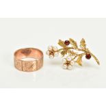 A 9CT GOLD WIDE BAND AND A BROOCH, the wide band of a floral engraved design, hallmarked 9ct gold