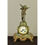A LATE 19TH/EARLY 20TH CENTURY FRENCH GREEN ONYX VERDIGRIS GILT METAL MANTEL CLOCK, with figure of