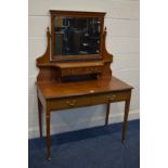 A MAPLE AND CO, LONDON, AN EDWARDIAN MAHOGANY AND CROSSBANDED DRESSING TABLE, with a rectangular