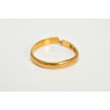 A 22CT GOLD WEDDING BAND, plain polished design, hallmarked 22ct gold London, approximate gross
