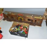 A QUANTITY OF ASSORTED PLASTIC FIGURES, assorted soldiers, Knights, cowboys, native Americans etc,