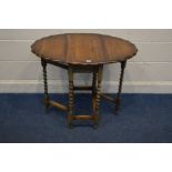 A SMALL EARLY TO MID 20TH CENTURY OAK BARLEY TWIST GATE LEG TABLE, with pie crust edging open