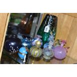 A SMALL GROUP OF GLASSWARES, to include a Strathern glass vase, green with gold flecks, height 20cm,