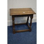A SMALL REPRODUCTION OAK OCCASIONAL TABLE