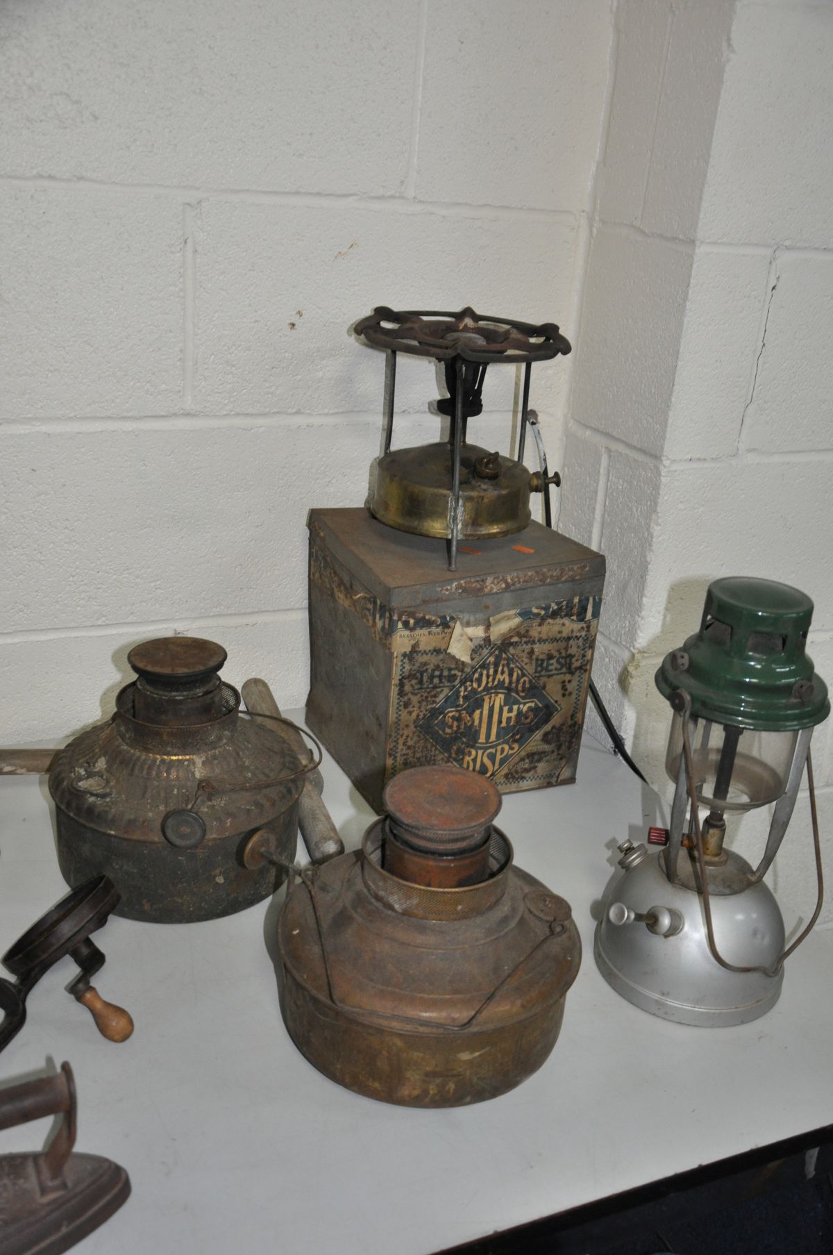 A SELECTION OF VINTAGE COLLECTABLES including five antique door locks, a tilly lamp, two paraffin - Image 4 of 4