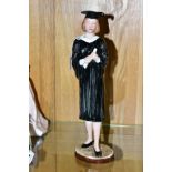 A BOXED ROYAL DOULTON PRESTIGE FIGURE 'Graduation' HN5039