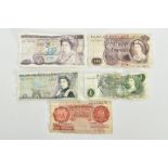 A SMALL QUANTITY OF OLD BANK NOTES, to include a one pound note, ten shillings, five pounds, ten