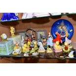 A COLLECTION OF BOXED AND LOOSE ROYAL DOULTON AND OTHER WINNIE THE POOH AND OTHER DISNEY CHARACTERS,