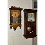 A LATE 19TH CENTURY WALNUT CASED WALL CLOCK, Arabic numerals, 30 hour movement, height 62cm, with