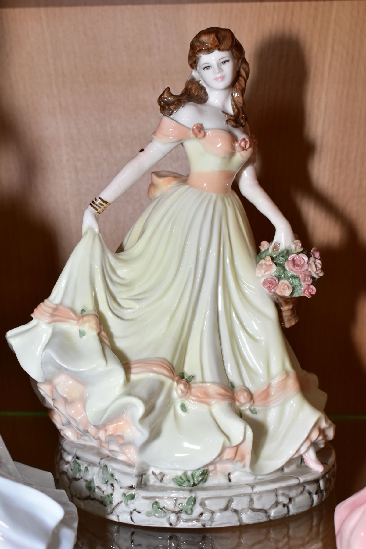 FIVE COALPORT LIMITED EDITION FIGURES FORM THE ENGLISH ROSE COLLECTION, 'Blue Moon' 1996 No.667/ - Image 3 of 7