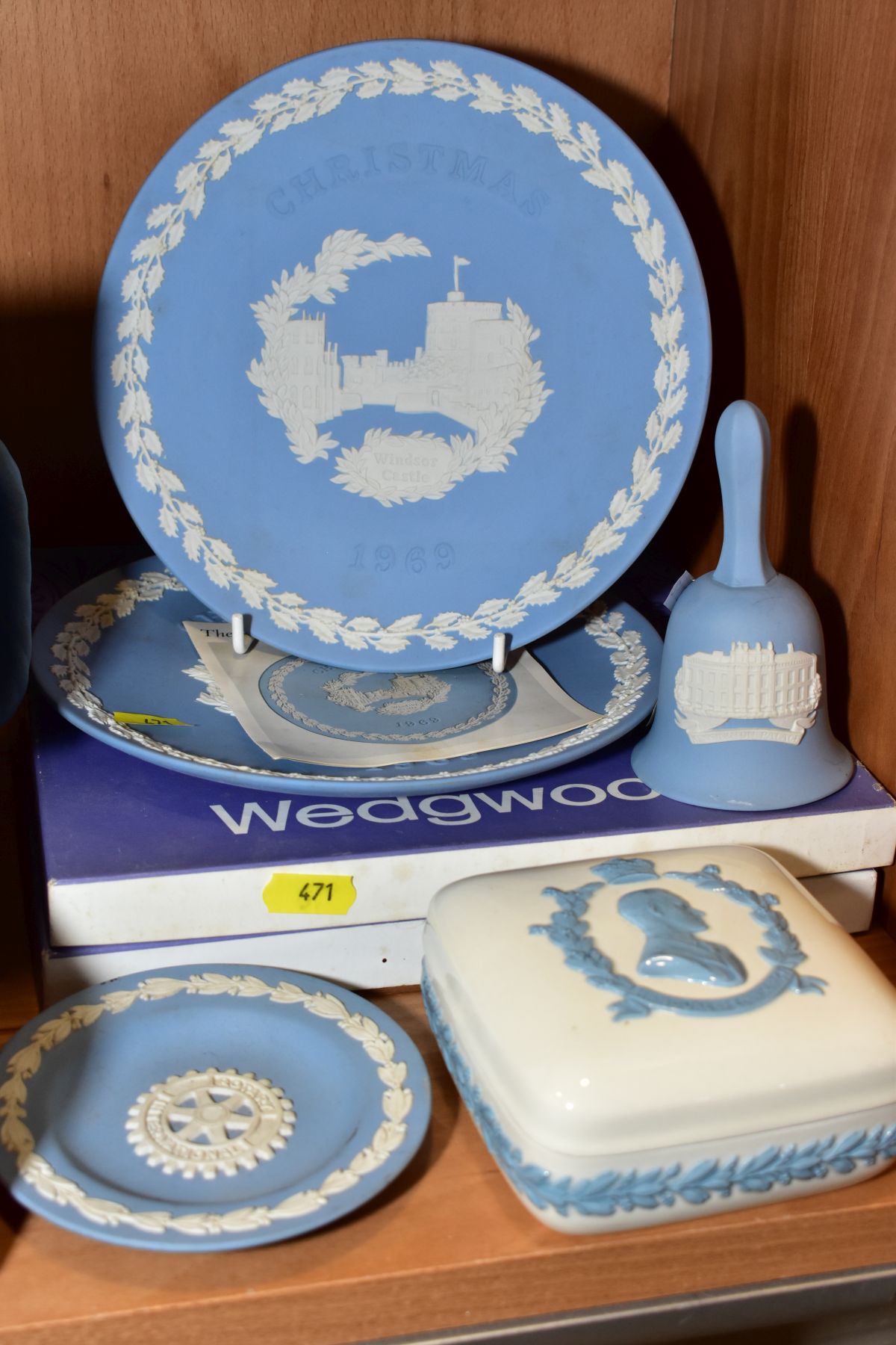 A GROUP OF WEDGWOOD JASPERWARES, ETC, comprising biscuit barrel, two boxed Christmas 1969 plates, - Image 2 of 3