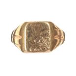 9CT GOLD SIGNET RING