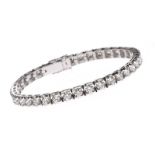 18CT WHITE GOLD DIAMOND TENNIS BRACELET