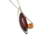 SILVER AMBER NECKLACE