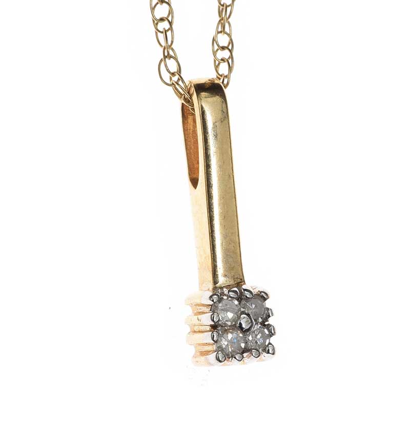 9CT GOLD DIAMOND PENDANT AND CHAIN