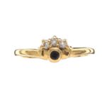 18CT GOLD SAPPHIRE AND DIAMOND RING