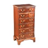 MAHOGANY SERPENTINE FRONT CHEST OF DRAWERS