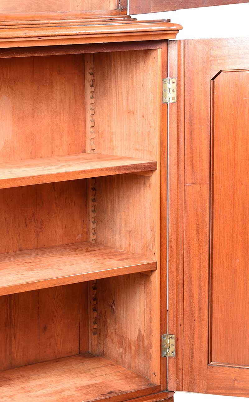 VICTORIAN MAHOGANY TWO DOOR BOOKCASE - Image 7 of 8