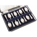 BOXED SET OF EIGHT STERLING SILVER TEASPOONS