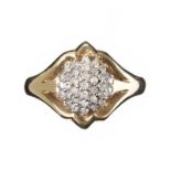 9CT GOLD AND DIAMOND CLUSTER RING