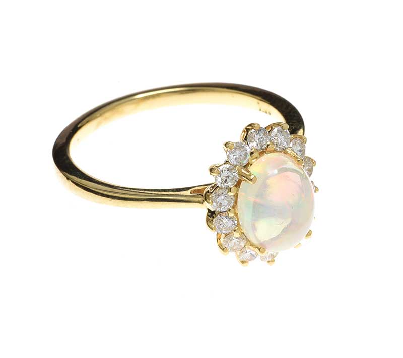 18CT GOLD OPAL AND DIAMOND RING - Image 2 of 3