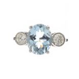 PLATINUM AQUAMARINE AND DIAMOND RING