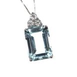 18CT WHITE GOLD AQUAMARINE AND DIAMOND NECKLACE