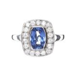 18CT WHITE GOLD SAPPHIRE AND DIAMOND CLUSTER RING