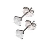 18CT WHITE GOLD DIAMOND EARRINGS