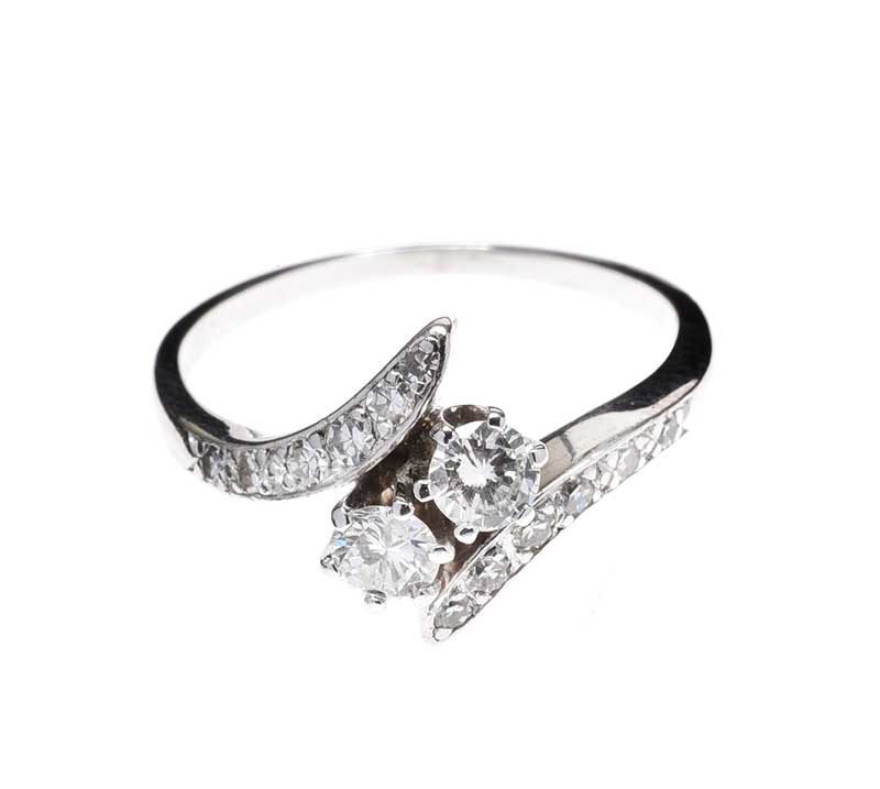 14CT WHITE GOLD DIAMOND RING - Image 2 of 3