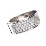 18CT WHITE GOLD DIAMOND BAND