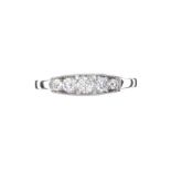 18CT WHITE GOLD DIAMOND RING