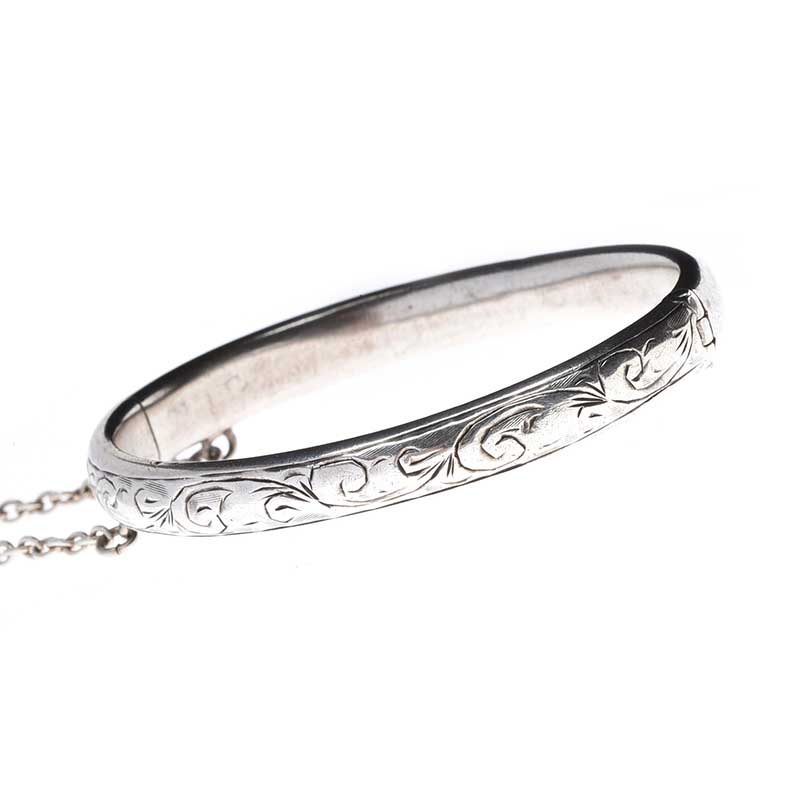 STERLING SILVER CHILD'S BANGLE
