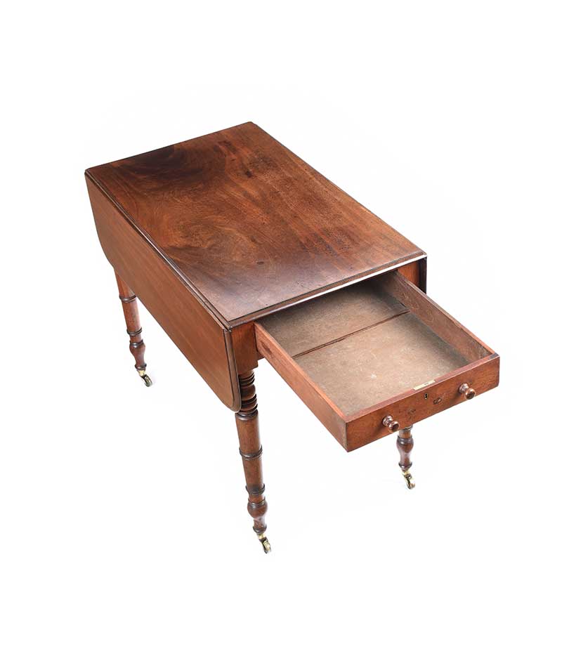 VICTORIAN MAHOGANY PEMBROKE TABLE - Image 2 of 5