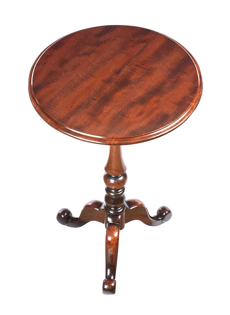 VICTORIAN MAHOGANY LAMP TABLE - Image 2 of 3