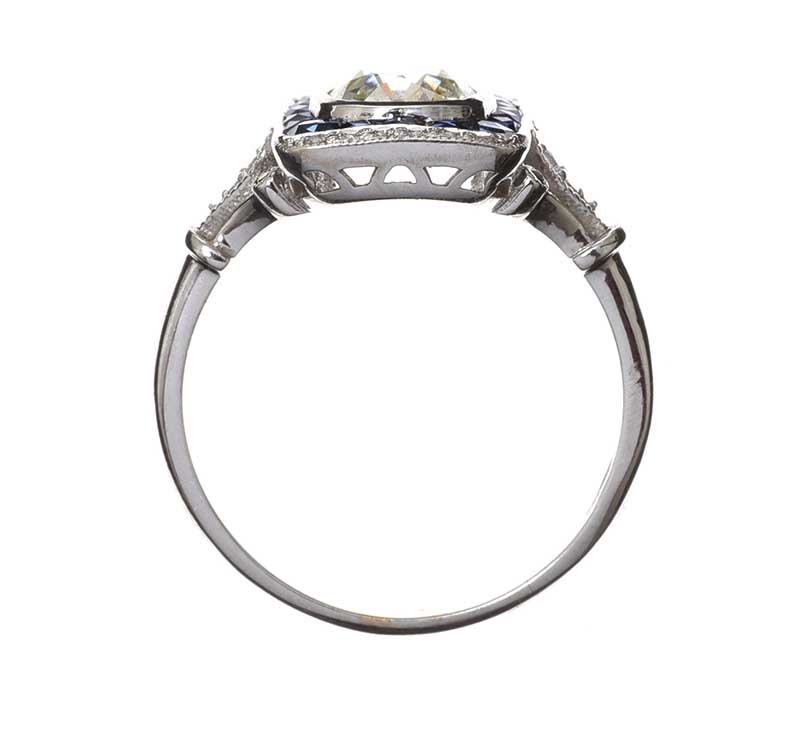 18CT WHITE GOLD SAPPHIRE AND DIAMOND CALIBRE RING - Image 3 of 3