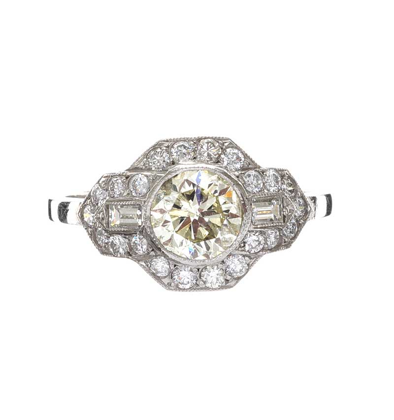 18CT WHITE GOLD ART DECO STYLE DIAMOND RING