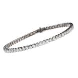 18CT WHITE GOLD DIAMOND BRACELET